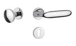 Kľučky na okrúhlych rozetách Strieborný APRILE