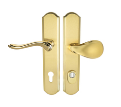 Kľučky na spevnených rustikálnych štítoch bez prekrytia vložky Zlatý Mariani