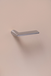 Minimalistické kľučky bez rozety na interiérové dvere Srieborný NUDA - VERUM ITALY