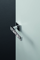 Kľučky na hranatých rozetách Strieborný LINEA CALI