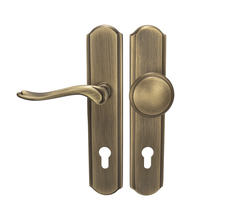 Kľučky na spevnených rustikálnych štítoch bez prekrytia vložky Bronzový Mariani