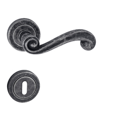 Kľučka na dvere TI - CARLA - R 738 SIA - sivá antik (47) | MP-KOVANIA.sk