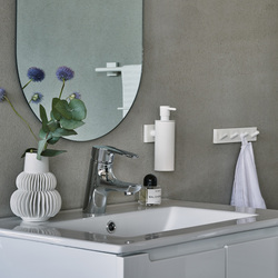 Dávkovače mydla Biely SMEDBO