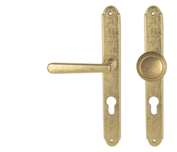 Kľučky na rustikálnych štítoch Zlatý NI