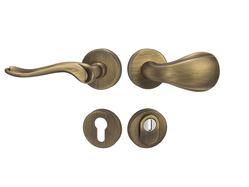 Kľučky na spevnených okrúhlych rozetách s prekrytím vložky Bronzový Mariani