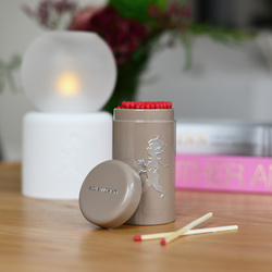 Zápalky a podpaľovače Béžový SN