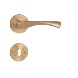 Kľučka na dvere MPK - SPIRIT - R ZLM - zlatá  matná (SATIN BRASS) | MP-KOVANIA.sk