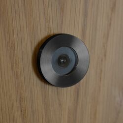 Optické kukátka Čierny JNF