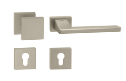 Kľučky na obdĺžnikových rozetách Strieborný Tupai