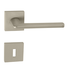 Kľučky na hranatých rozetách Strieborný Tupai