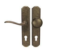 Kľučky na spevnených rustikálnych štítoch bez prekrytia vložky Bronzový Mariani