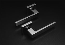 Kľučky na hranatých rozetách Strieborný FROSIO BORTOLO