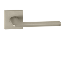 Kľučky na hranatých rozetách Strieborný Tupai