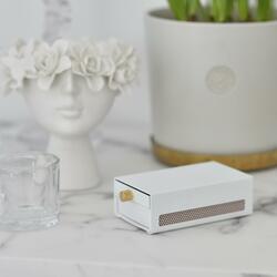 Zápalky a podpaľovače Biely SN