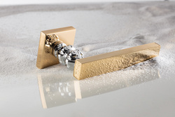 Kľučky na hranatých rozetách Kombinovaný LINEA CALI