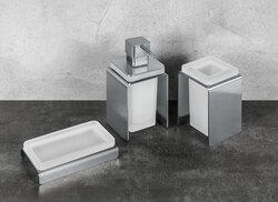 Držiaky na kefky a dózy Strieborný COLOMBO