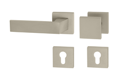 Kľučky na hranatých rozetách Strieborný Tupai