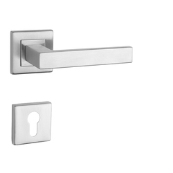 Kľučky na hranatých rozetách Strieborný STERK