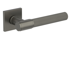 Kľučky na hranatých rozetách Sivý Griffwerk