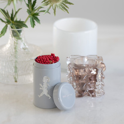 Zápalky a podpaľovače Sivý SN