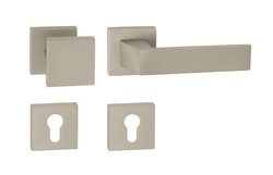 Kľučky na hranatých rozetách Strieborný Tupai