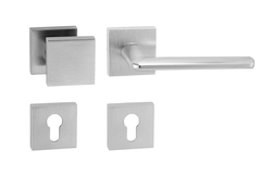 Kľučky na hranatých rozetách Strieborný Tupai