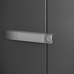 Zástrče na dvere Strieborný JNF