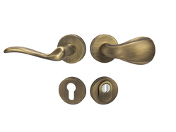 Kľučky na spevnených okrúhlych rozetách s prekrytím vložky Bronzový Mariani