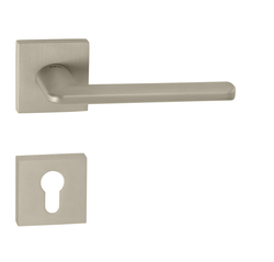 Kľučky na hranatých rozetách Strieborný Tupai