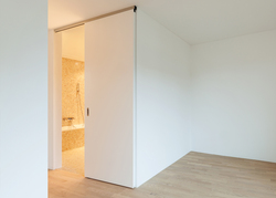 Sety - koľajnice a vozíky na posuvné drevené dvere Strieborný SISCO SISTEM