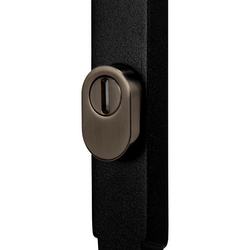 Kľučky na spevnených rustikálnych štítoch s prekrytím vložky Čierny NI