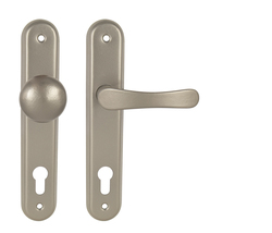 Kľučky na oválnych štítoch Strieborný KE