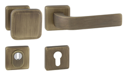 Kľučky na spevnených hranatých rozetách s prekrytím vložky Bronzový Mariani