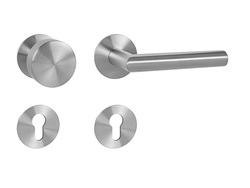 Kľučky na hranatých rozetách Strieborný MPK