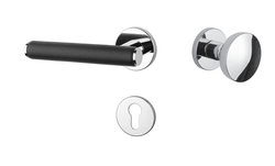 Kľučky na okrúhlych rozetách Strieborný APRILE