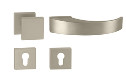 Kľučky na obdĺžnikových rozetách Strieborný Tupai