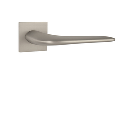 Kľučky na hranatých rozetách Strieborný Tupai