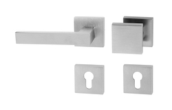 Kľučky na hranatých rozetách Strieborný Tupai